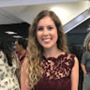 Meet your Posher, Abbey